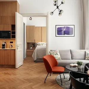 Aparthotel R16 Residences